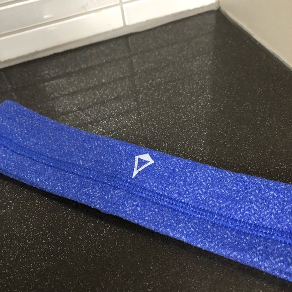 Ivivva by Lululemon girl’s headband - Picture 3 of 8